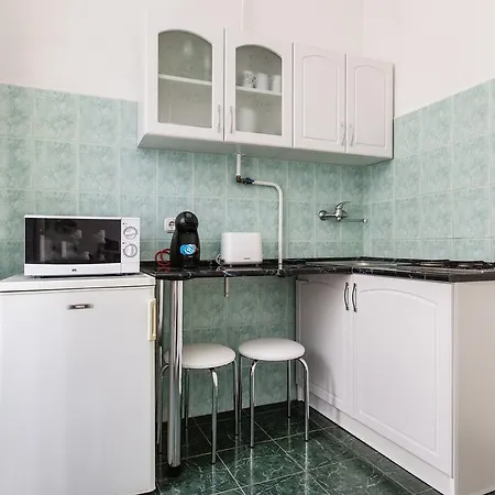 W2 Synagogue Apartmán *